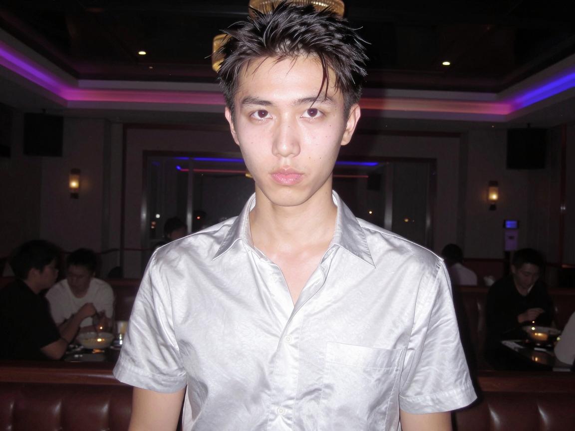 三亚KTV哪里招聘男模兼职／夜生活新宠／KTV诚招男模／展现你的魅力